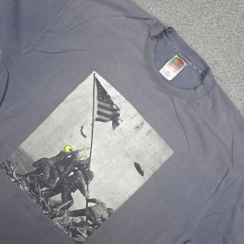 Vintage‎ 1997 Single Stitch Graphic Tee Shirt XL Distressed